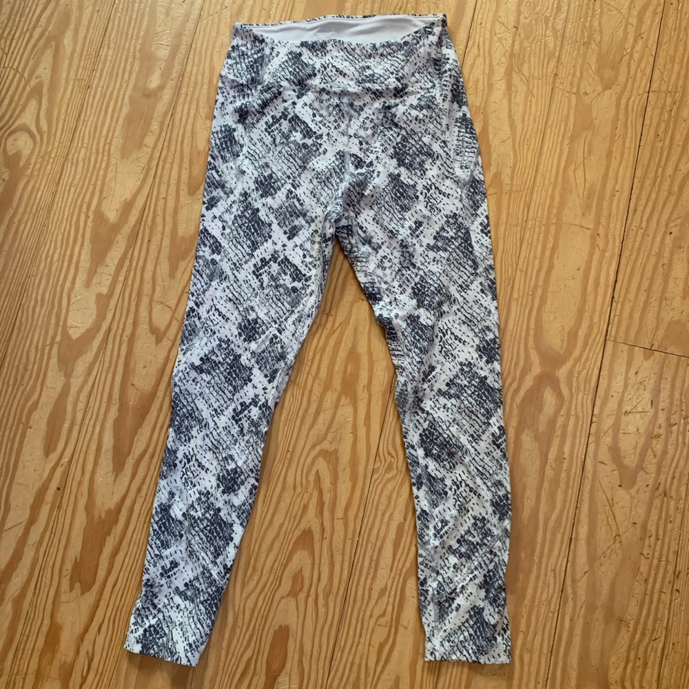 Never worn. Victoria secrets sport snake skin leggings